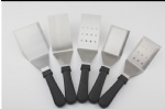 Food turner with PP handle Black color